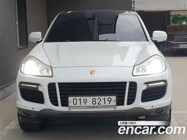 Porsche Cayenne 4.8 Turbo 957 — пробег 148 000 км — фото 3 из 5