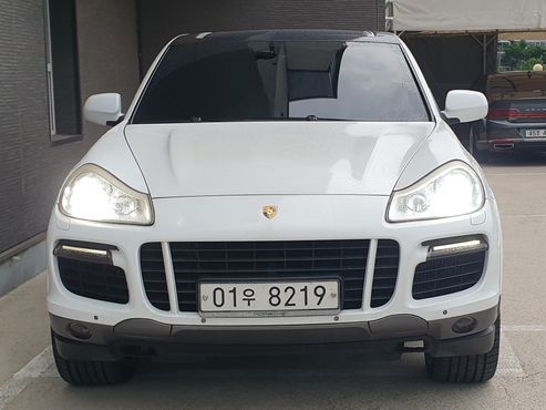 Porsche Cayenne 4.8 Turbo 957 — пробег 148 000 км — фото 3 из 5