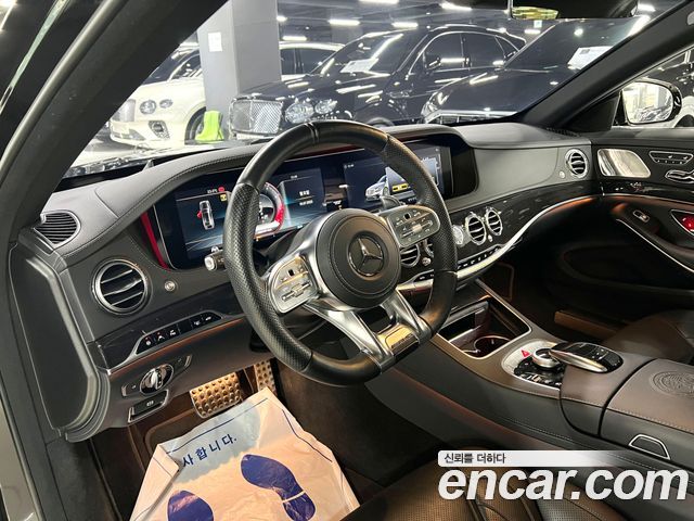 Mercedes-Benz S-Class S63 AMG 4MATIC+ — пробег 35 000 км — фото 4 из 5