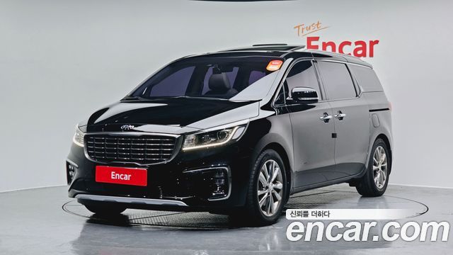 Kia Carnival 9-Seater Noblesse — пробег 124 431 км — фото 1 из 5
