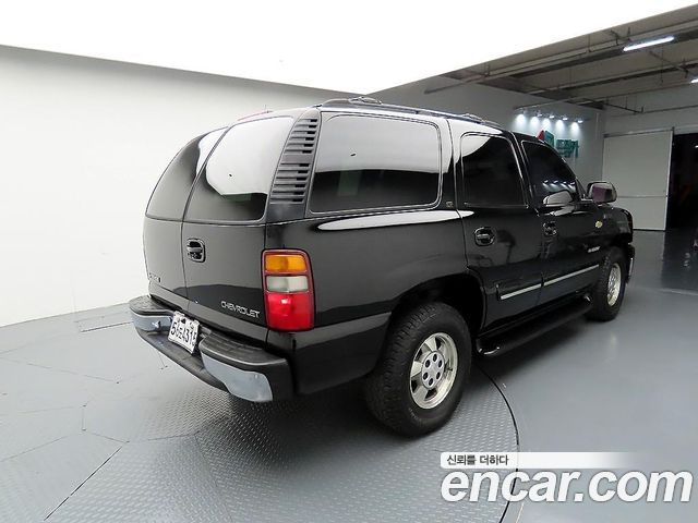 Chevrolet Tahoe LT 2WD — пробег 214 000 км — фото 4 из 5