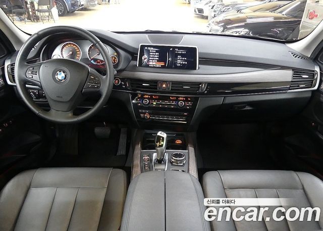 BMW X5 xDrive 30d — пробег 89 320 км — фото 4 из 5