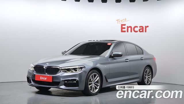 BMW 5-Series 530i xDrive M Sport Package Plus — пробег 131 887 км — фото 1 из 5