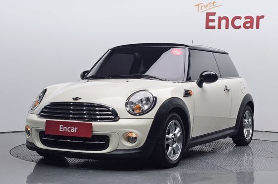 Mini Cooper SE — пробег 74 751 км — фото 1 из 5