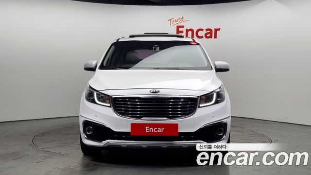 Kia Carnival 9-seater Prestige — пробег 160 709 км — фото 3 из 5