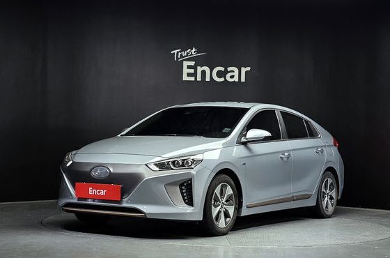 Hyundai Ioniq Q — пробег 109 437 км — фото 1 из 5