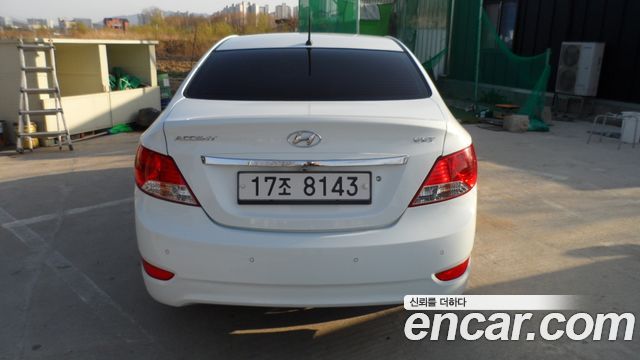 Hyundai Accent 1.4 VVT Premier — пробег 131 458 км — фото 4 из 5