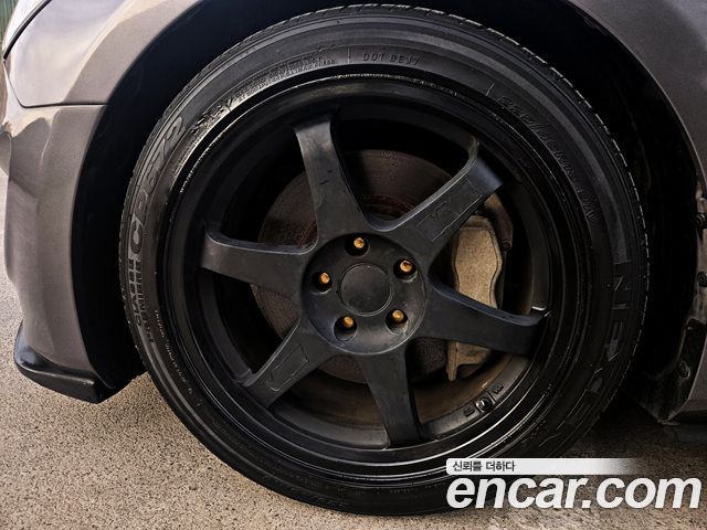 Hyundai Genesis из Кореи Encar