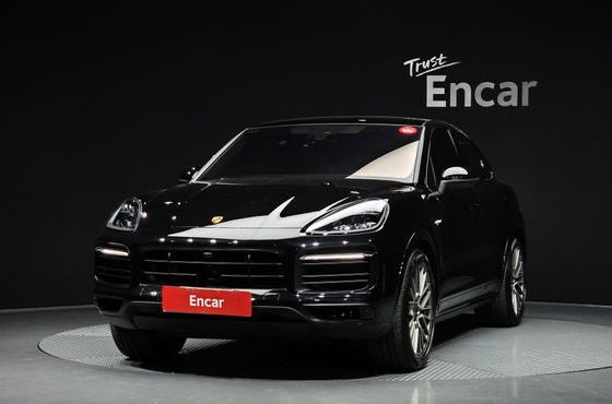 Porsche Cayenne 3.0 E-HYBRID COUPE PLATINUM EDITION — пробег 16 116 км — фото 1 из 5