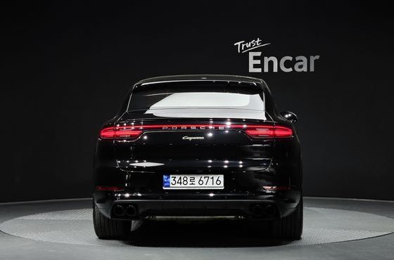Porsche Cayenne 3.0 E-HYBRID COUPE PLATINUM EDITION — пробег 16 116 км — фото 4 из 5