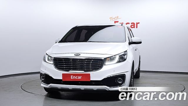 Kia Carnival 9-seater Luxury — пробег 172 741 км — фото 3 из 5