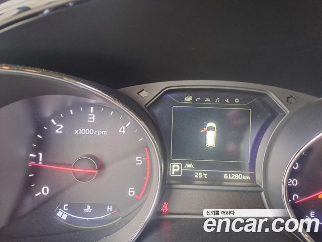 Kia Carnival 9-seater Noblesse — пробег 61 279 км — фото 5 из 5