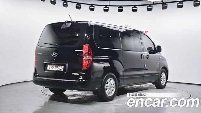 Hyundai Starex 5-Seater VAN Smart — пробег 121 868 км — фото 2 из 5