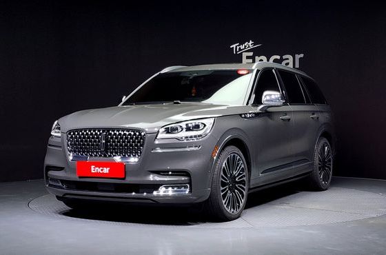 Lincoln Aviator 3.0 Black Label AWD — пробег 69 106 км — фото 1 из 5