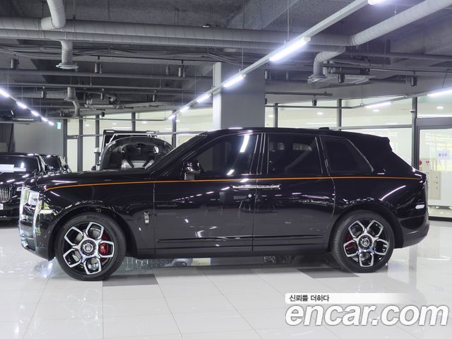 Rolls-Royce Cullinan 6.7 V12 Black Badge — пробег 37 400 км — фото 2 из 5