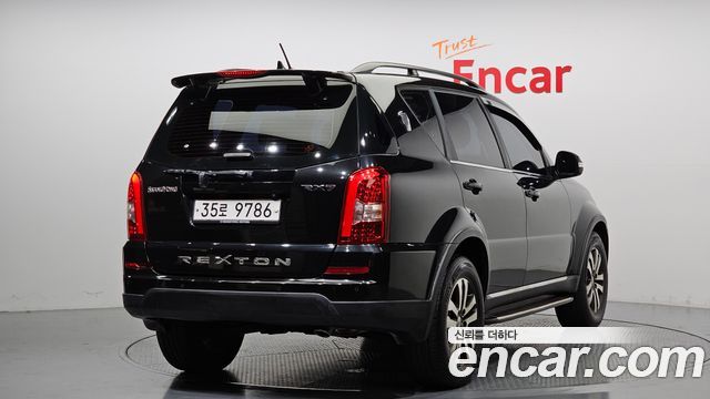 Ssangyong Rexton из Кореи Encar