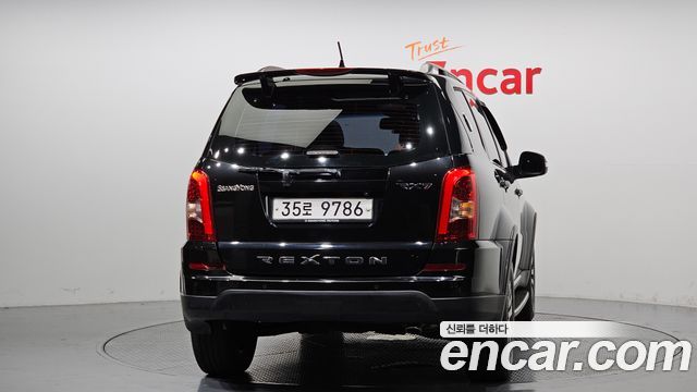 Ssangyong Rexton из Кореи Encar