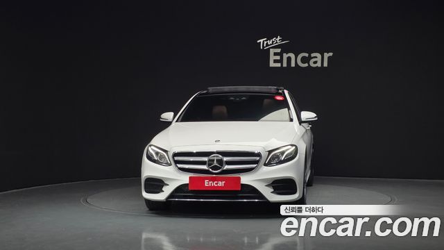 Mercedes-Benz E-Class E350 4MATIC AMG Line — пробег 66 063 км — фото 3 из 5
