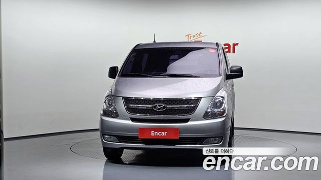 Hyundai Starex 5-Seater VAN CVX Luxury — пробег 113 871 км — фото 3 из 5