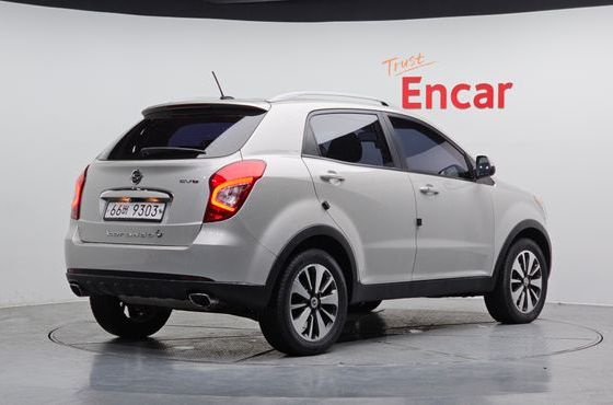 Ssangyong KORANDO 2.0 CVT 2WD High-Deluxe — пробег 81 583 км — фото 2 из 5