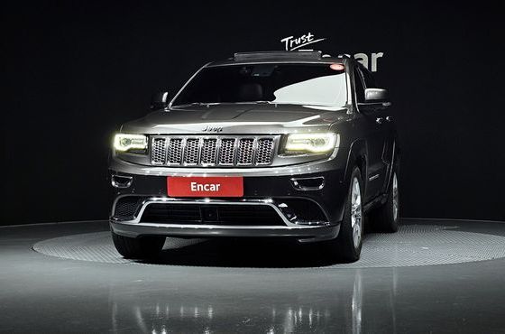 Jeep Cherokee 3.0 Diesel Overland Summit WK2 — пробег 174 976 км — фото 3 из 5