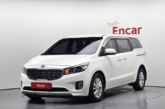 Kia Carnival 6-seater Wheelchair lift — пробег 210 954 км — фото 1 из 5