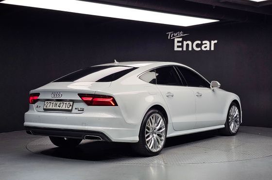 Audi A7 50 TDI Quattro Premium 4G — пробег 124 113 км — фото 2 из 5