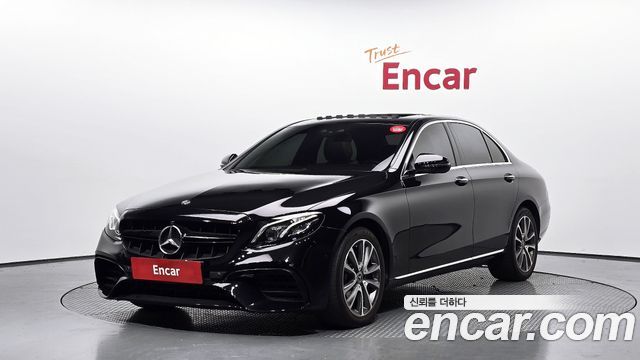 Mercedes-Benz E-Class E300 4MATIC Avnatgarde — пробег 79 305 км — фото 1 из 5