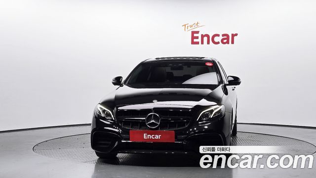 Mercedes-Benz E-Class E300 4MATIC Avnatgarde — пробег 79 305 км — фото 3 из 5