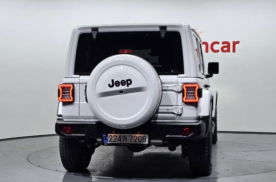 Jeep Wrangler 2.0 Overland Power Top 4Door — пробег 78 097 км — фото 4 из 5
