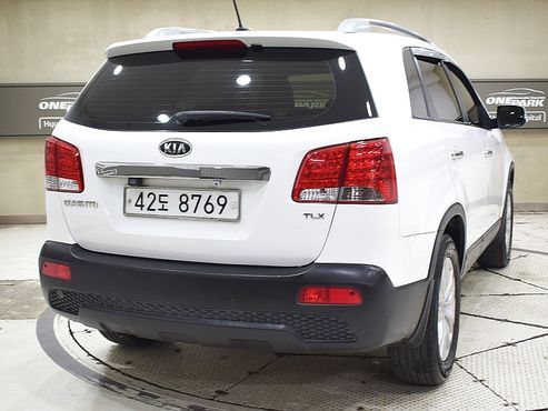 Kia Sorento Diesel 2.2 4WD TLX High-Deluxe — пробег 170 000 км — фото 3 из 5