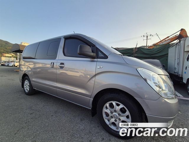 Hyundai Starex 5-Seater VAN CVX Luxury — пробег 189 892 км — фото 4 из 5