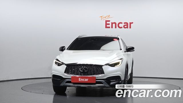 Infiniti QX30 из Кореи Encar