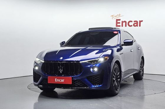 Maserati Levante 3.0 AWD Modena — пробег 27 917 км — фото 1 из 5