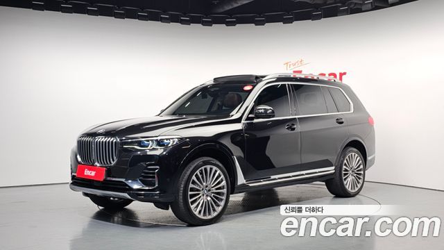 BMW X7 xDrive 40d Design Pure Excellence 7-Seater — пробег 50 908 км — фото 1 из 5