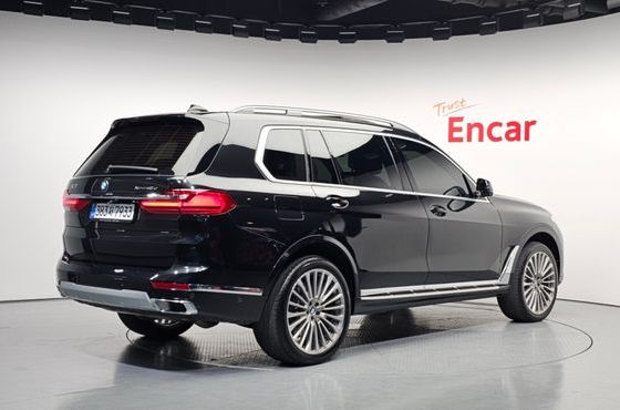 BMW X7 xDrive 40d Design Pure Excellence 7-Seater — пробег 50 908 км — фото 2 из 5