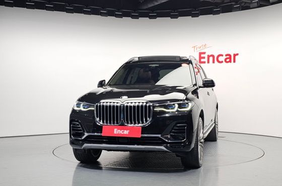 BMW X7 xDrive 40d Design Pure Excellence 7-Seater — пробег 50 908 км — фото 3 из 5
