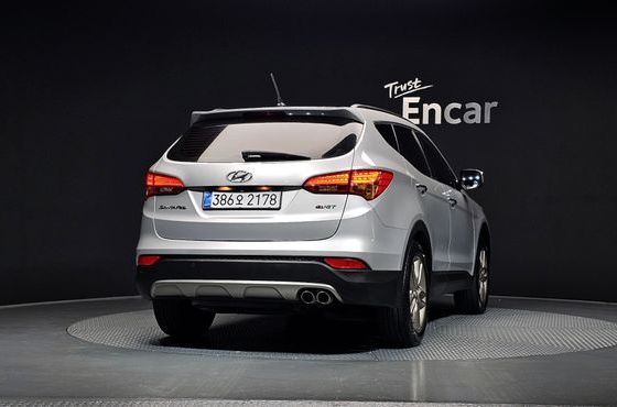 Hyundai Santafe Diesel(e-VGT) 2.0 2WD Exclusive — пробег 146 872 км — фото 4 из 5