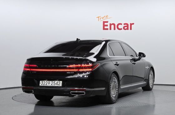 Genesis G90 5.0 AWD Prestige — пробег 97 885 км — фото 2 из 5