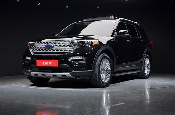 Ford Explorer 2.3 LimIted 4WD — пробег 33 365 км — фото 1 из 5