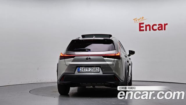 Lexus UX из Кореи Encar