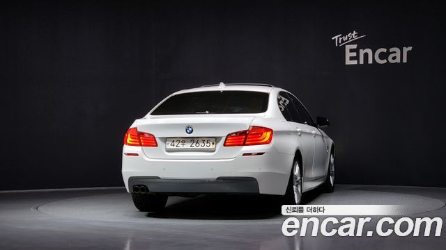BMW 5-Series 520d M Sport — пробег 203 106 км — фото 4 из 5
