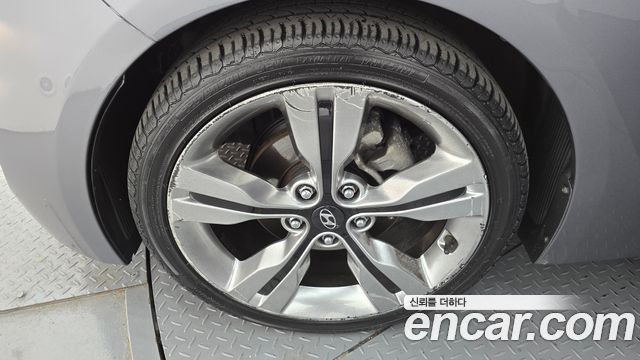 Hyundai Veloster Extreme — пробег 100 104 км — фото 5 из 5