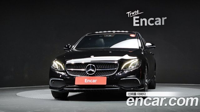 Mercedes-Benz E-Class из Кореи Encar