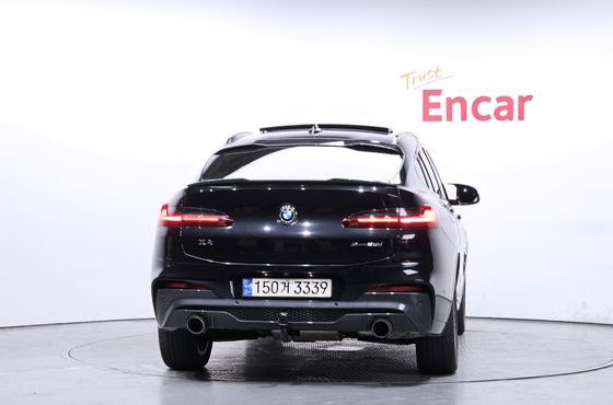 BMW X4 xDrive20d M Sport — пробег 139 718 км — фото 4 из 5