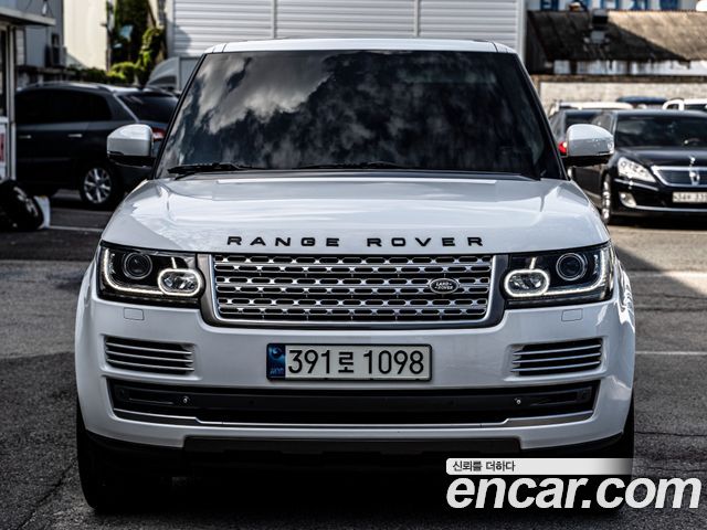 Land Rover Range Rover 3.0 TDV6 Vogue SE DIESEL — пробег 256 100 км — фото 2 из 5