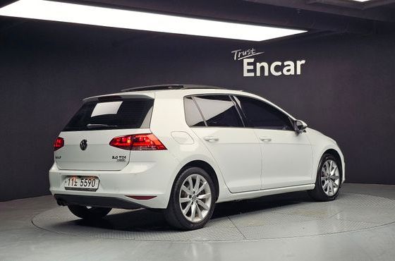 Volkswagen Golf 2.0 TDI — пробег 118 777 км — фото 2 из 5