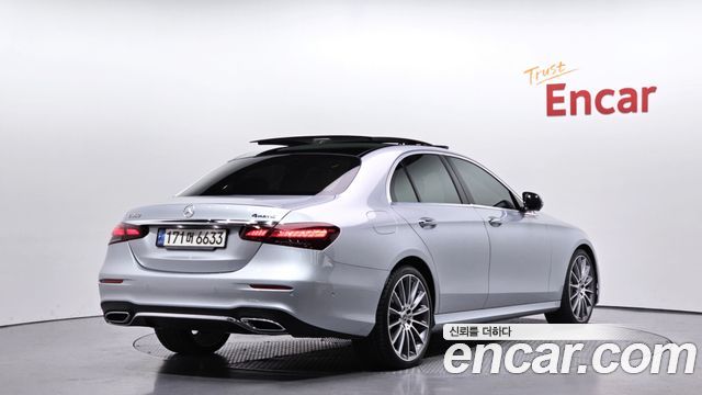 Mercedes-Benz E-Class из Кореи Encar