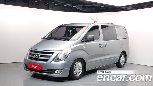 Hyundai Starex 5-Seater VAN Smart — пробег 147 456 км — фото 1 из 5