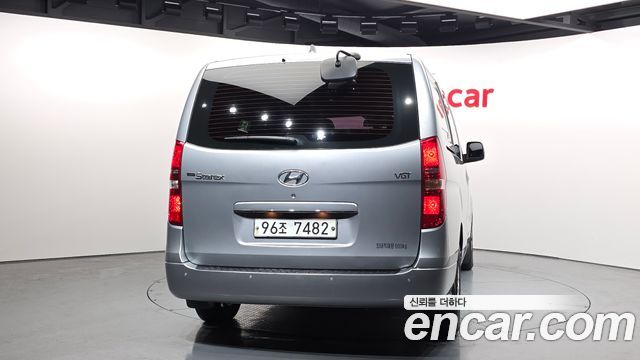 Hyundai Starex 5-Seater VAN Smart — пробег 147 456 км — фото 4 из 5